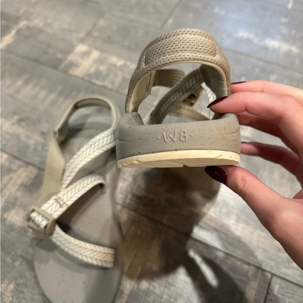 Chaco Women’s CushZ Extra Cushioned Sandal - Picture 4 of 6